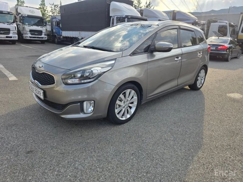 Kia Carens
