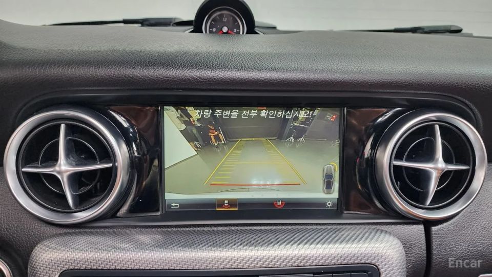 Mercedes-Benz SLC-Class