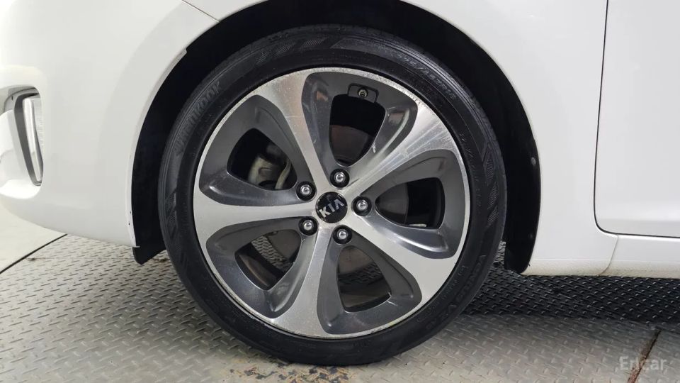 Kia Carens