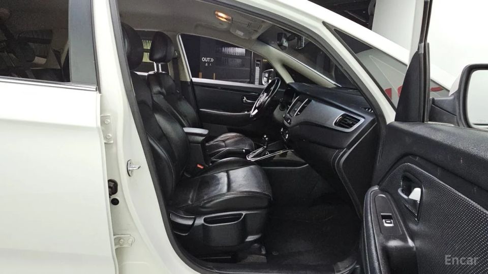 Kia Carens