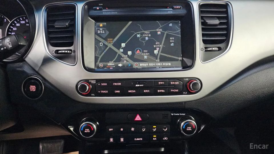 Kia Carens