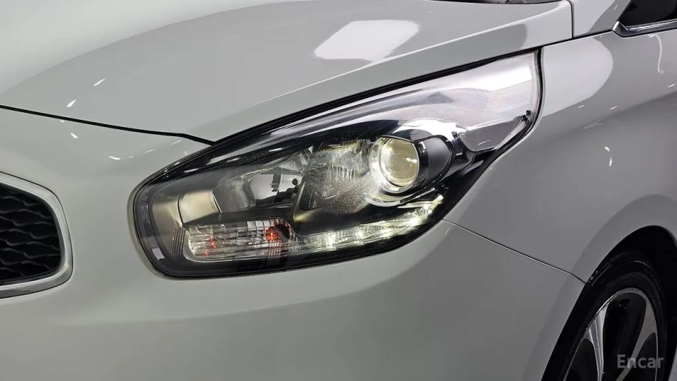 Kia Carens