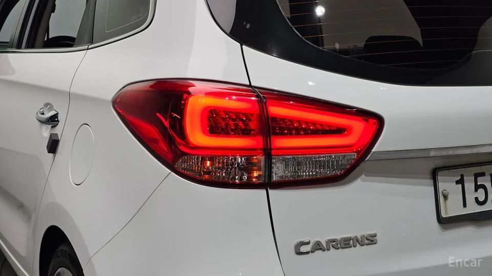 Kia Carens