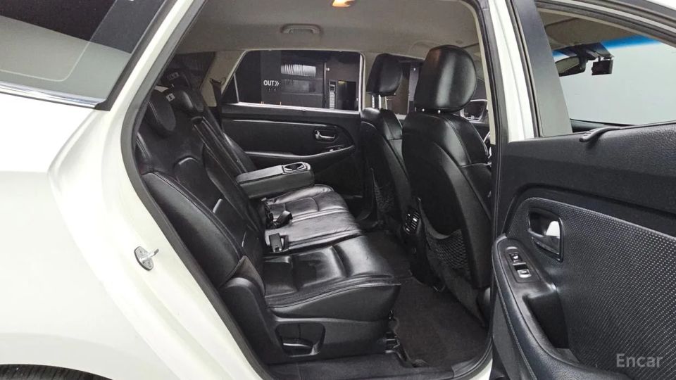 Kia Carens