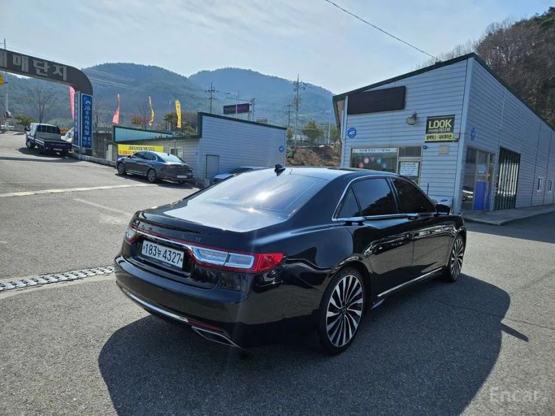 Lincoln Continental