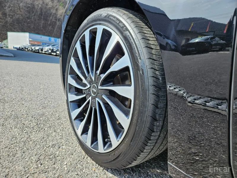 Lincoln Continental