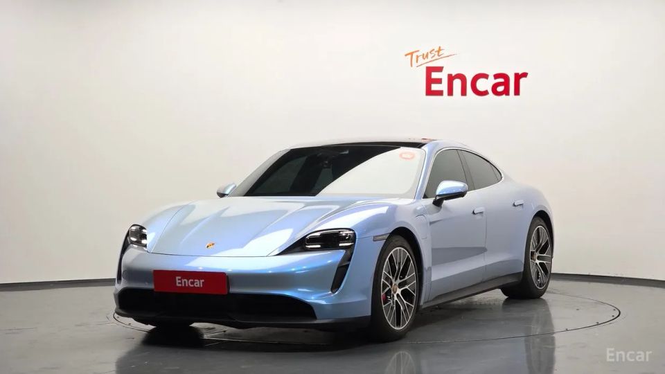 Porsche Taycan