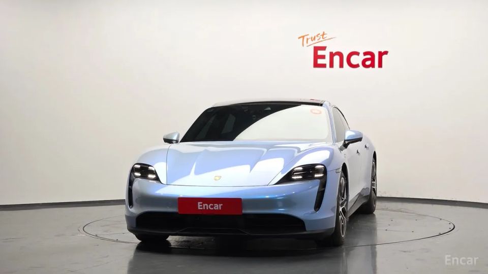 Porsche Taycan