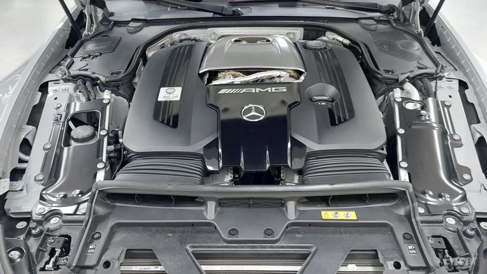 Mercedes-Benz SL-Class