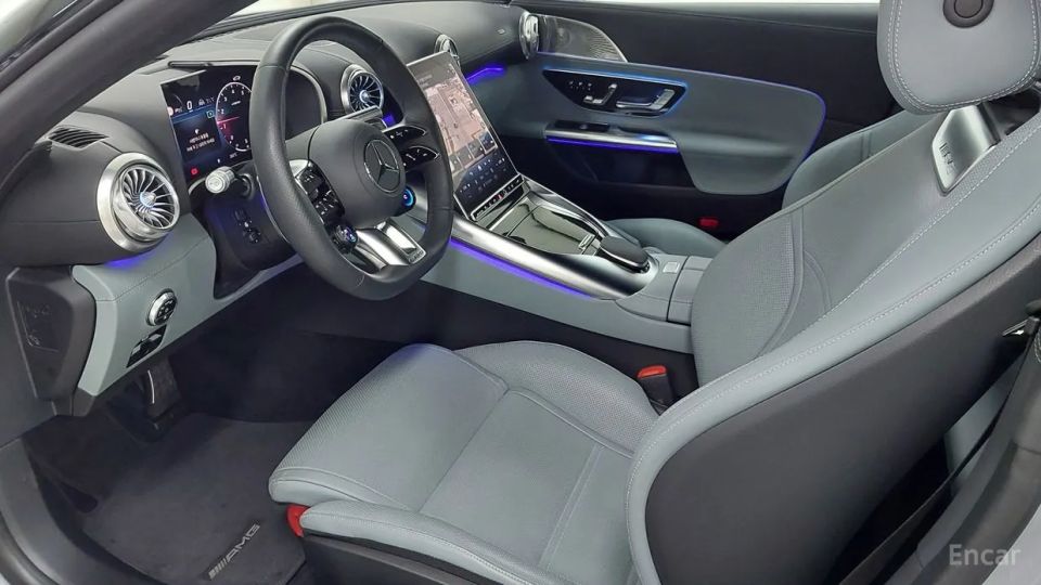 Mercedes-Benz SL-Class