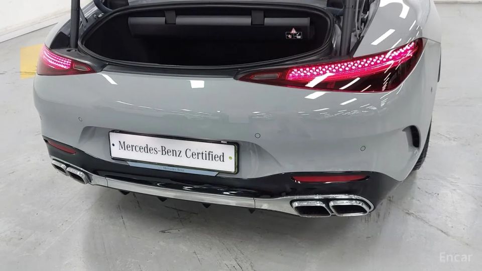 Mercedes-Benz SL-Class
