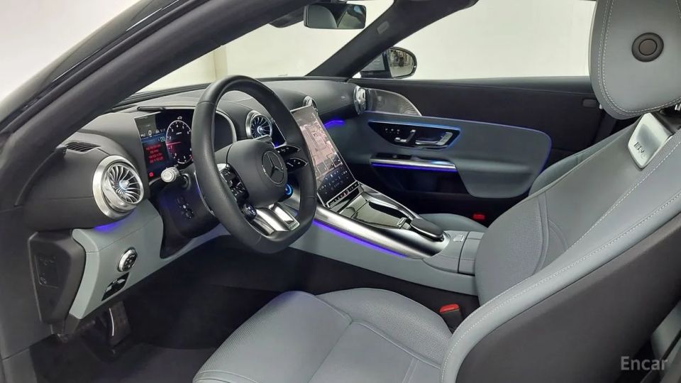 Mercedes-Benz SL-Class
