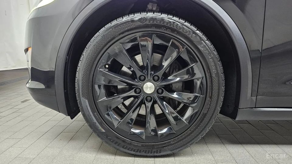 Tesla model-x