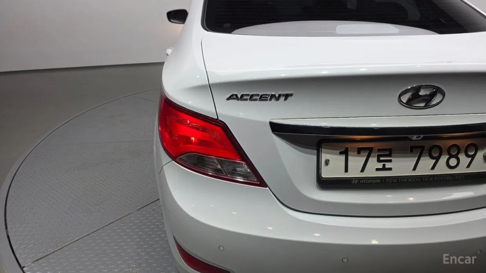 Hyundai Accent