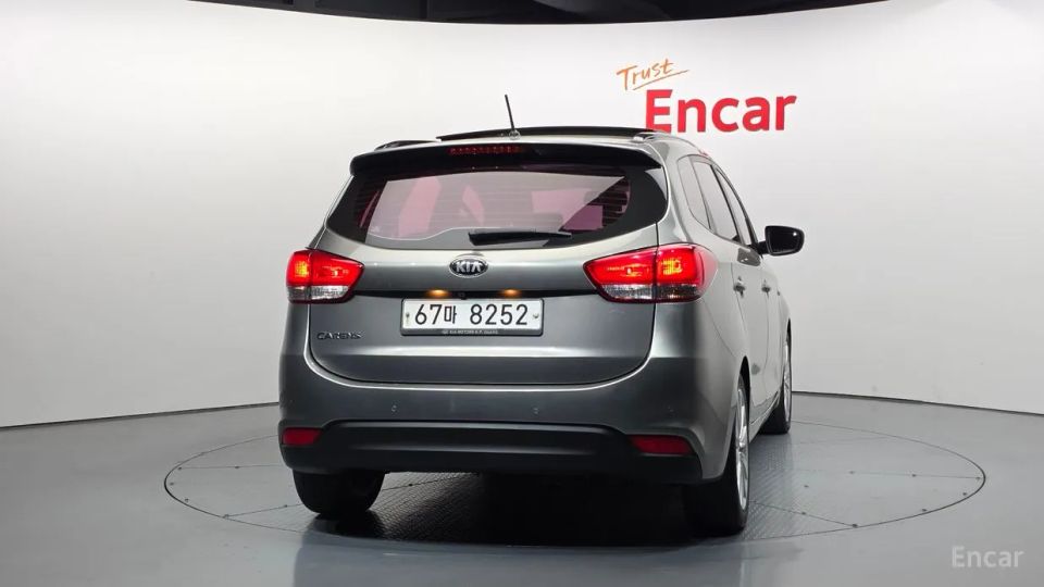 Kia Carens