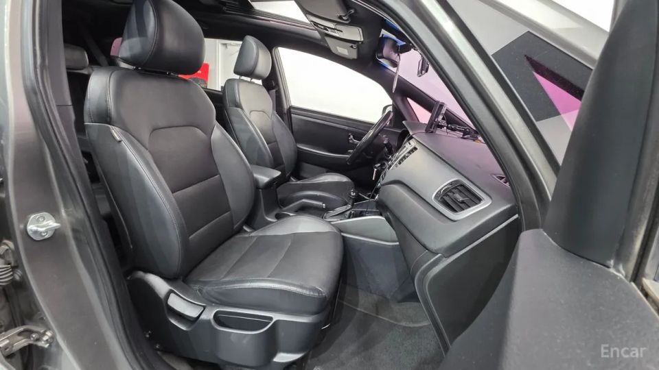 Kia Carens
