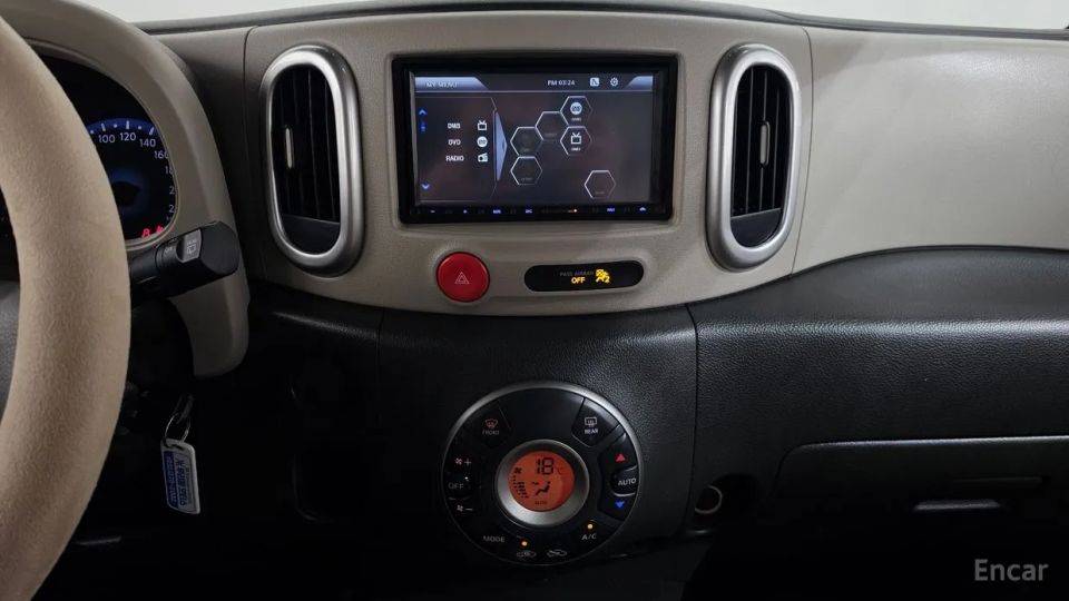 Nissan Cube