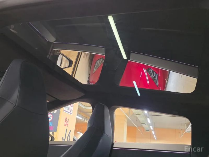Tesla Cybertruck