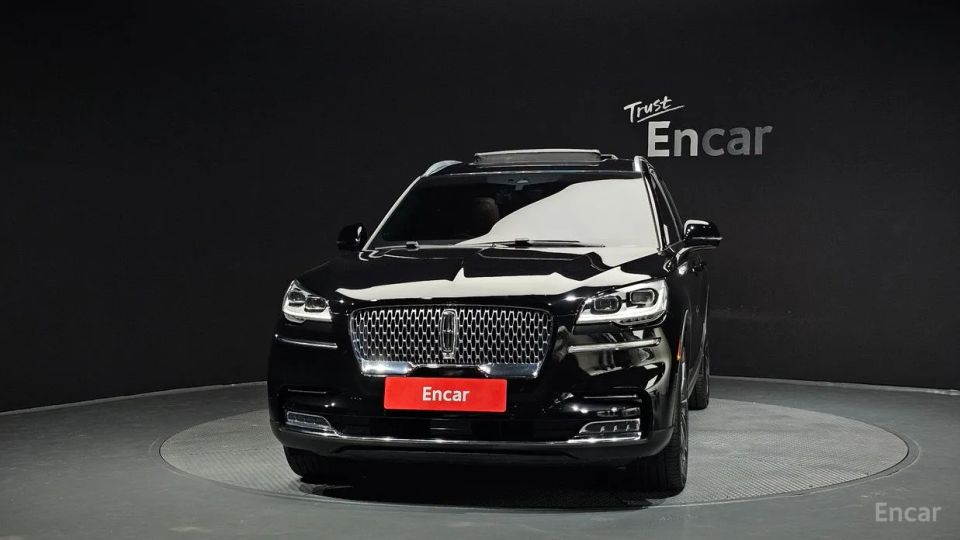 Lincoln Aviator