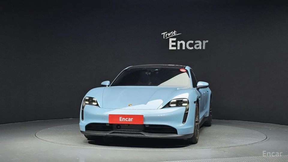 Porsche Taycan