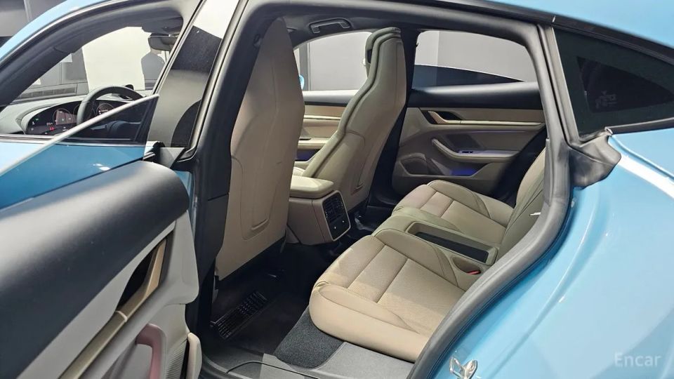 Porsche Taycan