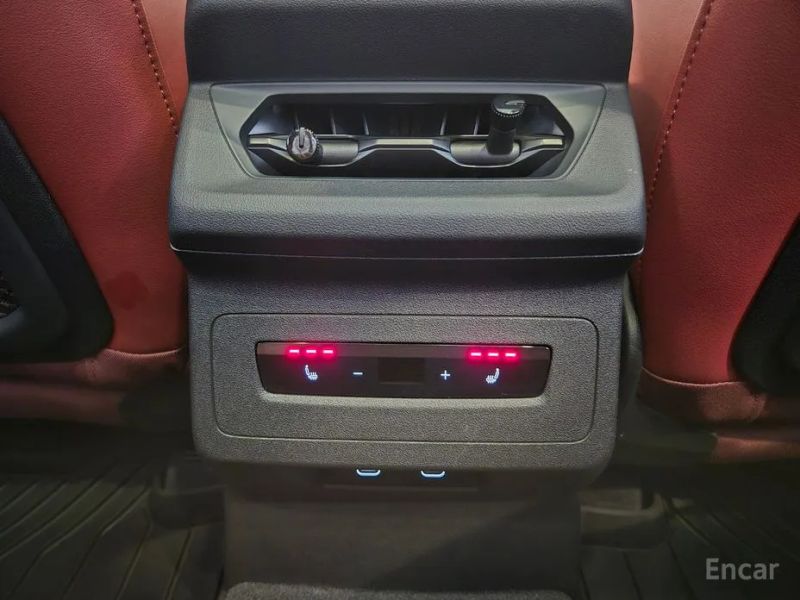 Audi SQ6 e-tron
