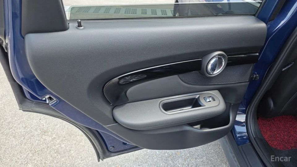 Mini clubman