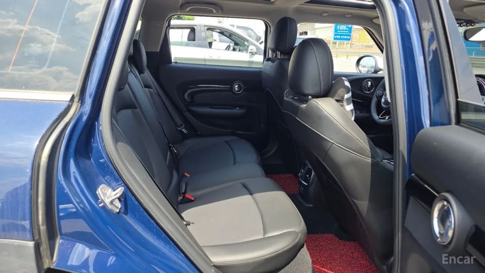 Mini clubman
