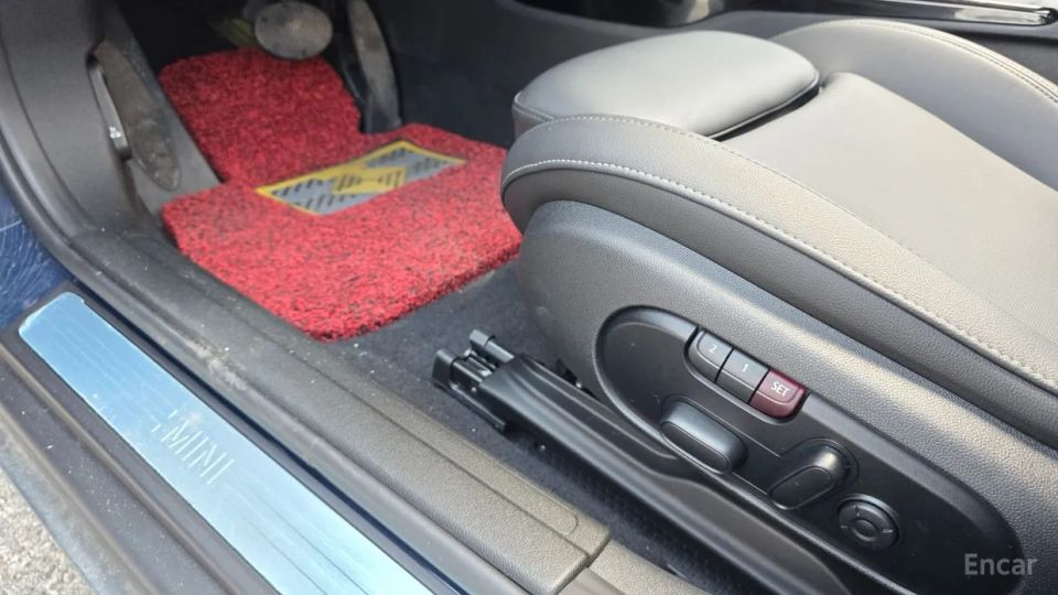 Mini clubman