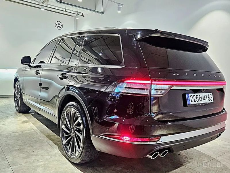 Lincoln Aviator