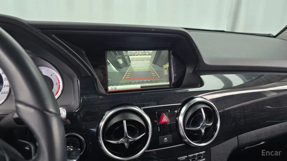 Mercedes-Benz GLK-Class