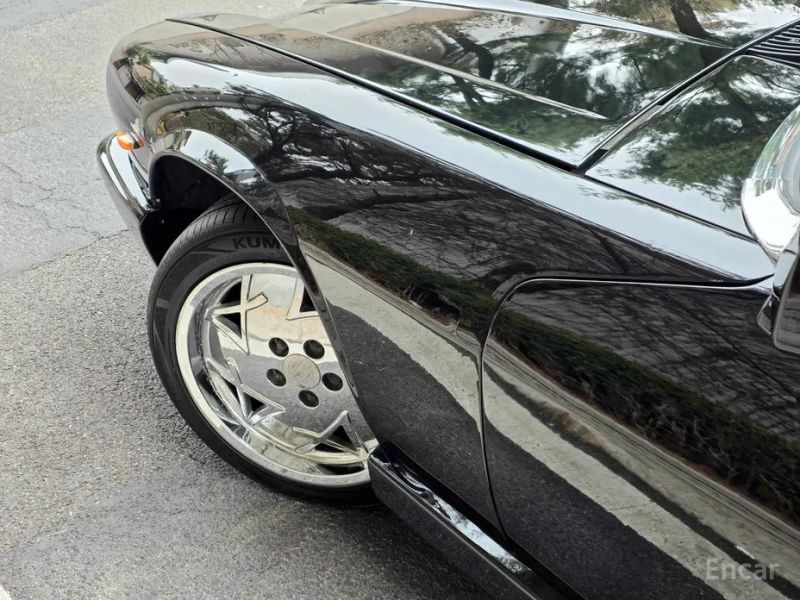 Jaguar XJR