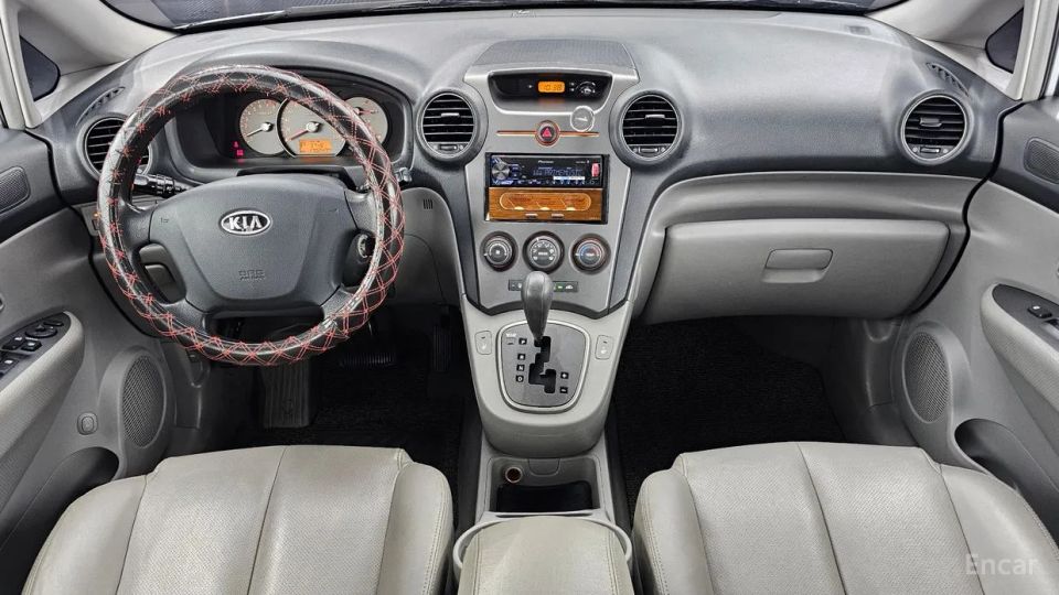 Kia Carens