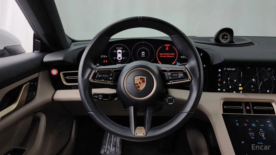 Porsche Taycan