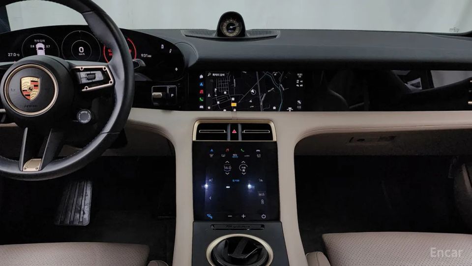 Porsche Taycan