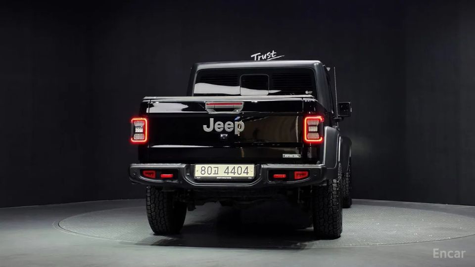 Jeep gladiator