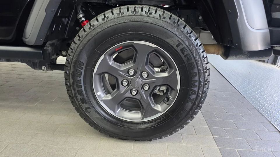 Jeep gladiator