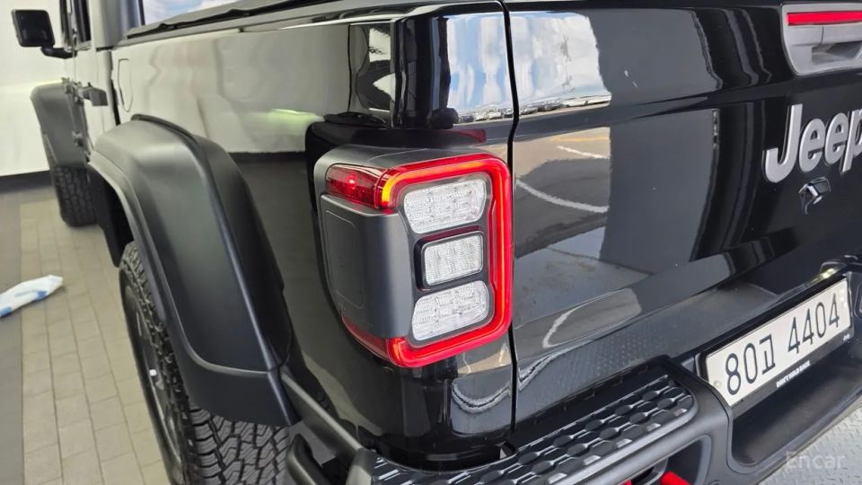 Jeep gladiator