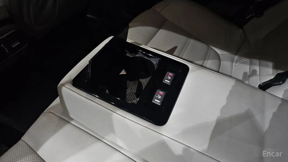 Renault-KoreaSamsung SM6