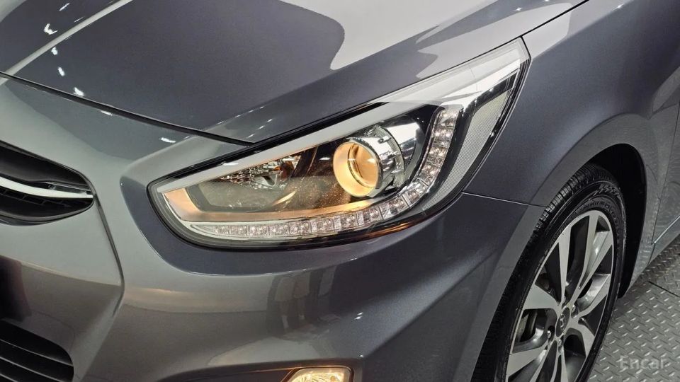 Hyundai Accent