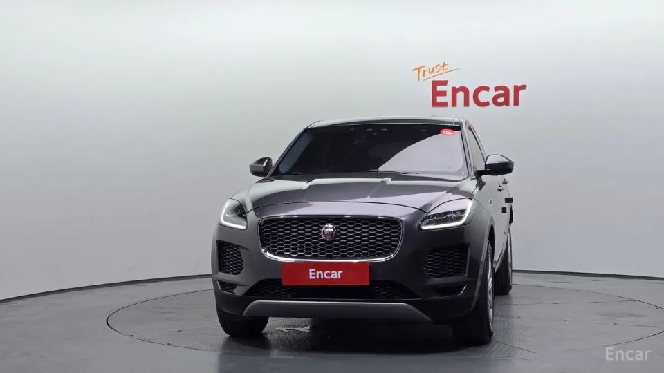 Jaguar E-PACE