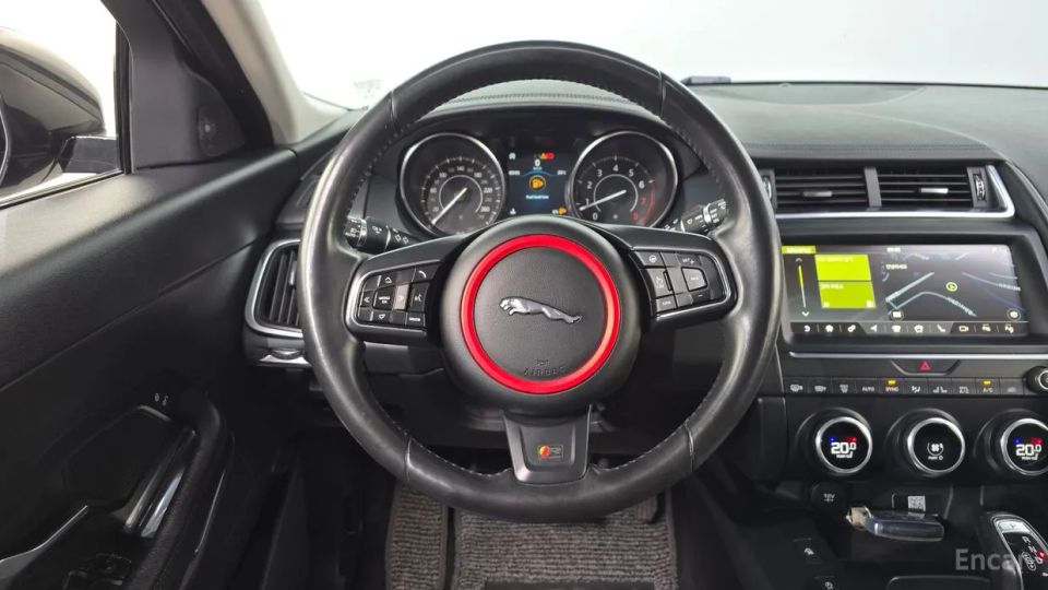 Jaguar E-PACE