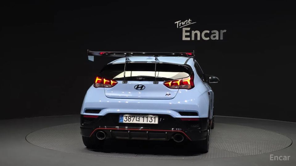 Hyundai Veloster