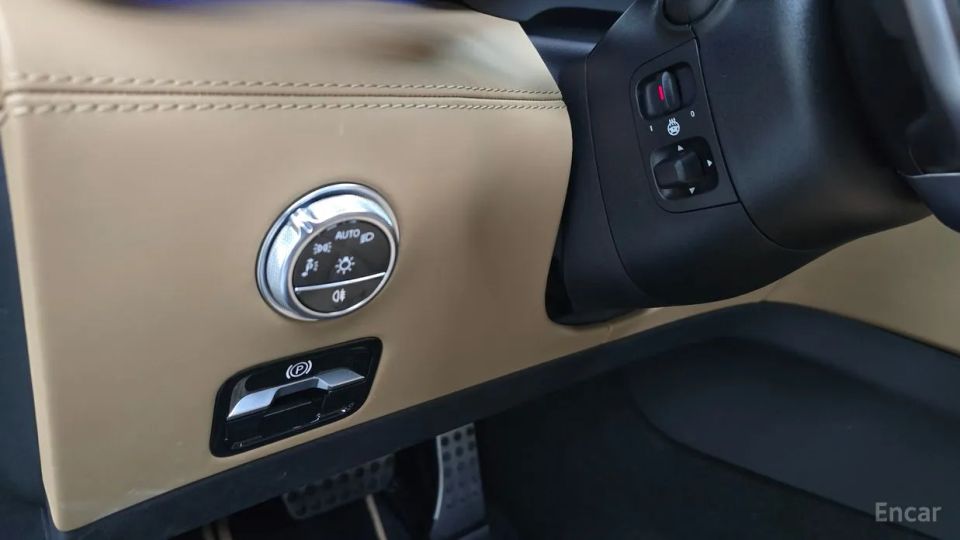 Mercedes-Benz SL-Class
