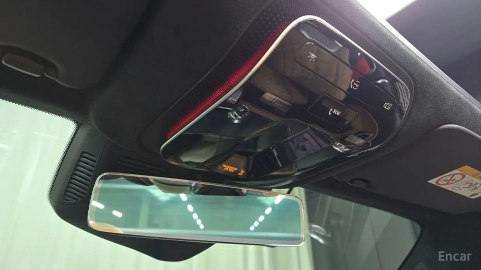 Mercedes-Benz SL-Class