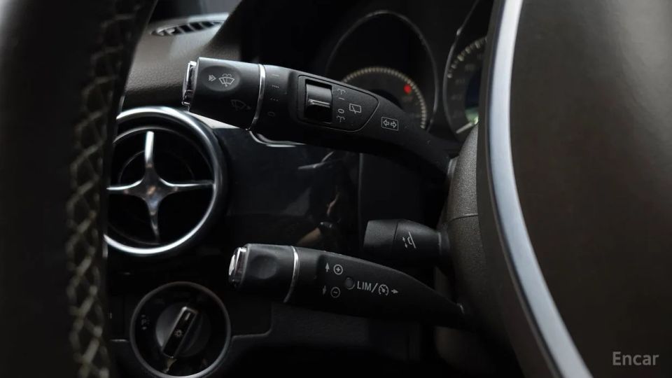 Mercedes-Benz GLK-Class