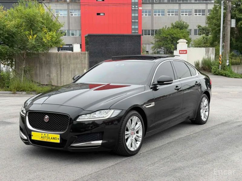 Jaguar xf