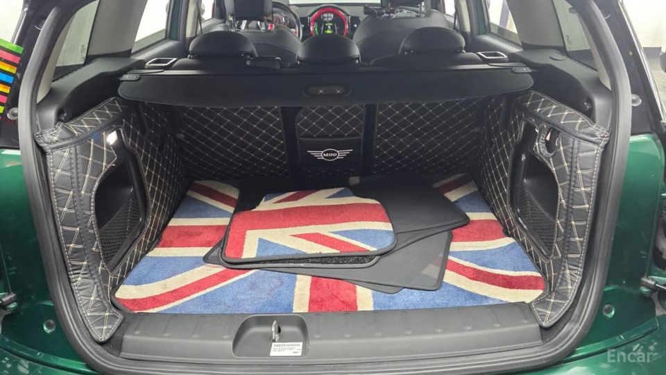 Mini clubman