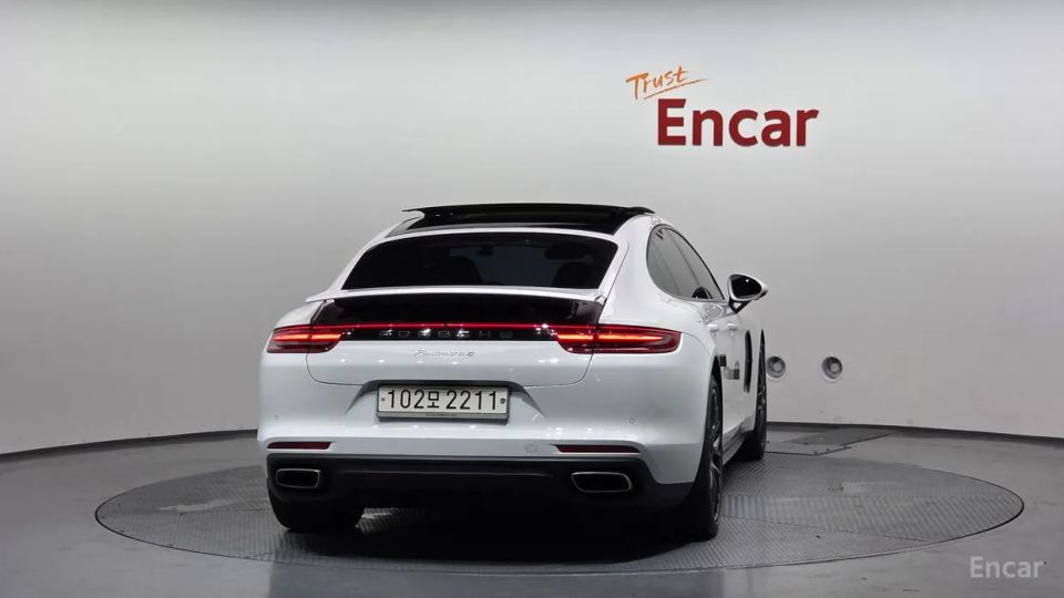 Porsche Panamera