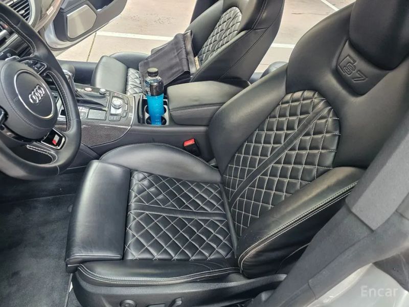 Audi S7